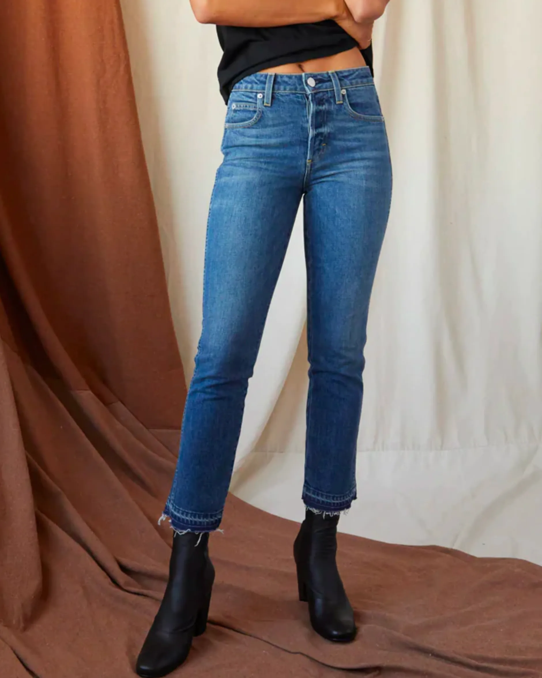 amo_babe__true_blue_0.webp Denim | AMO Babe - True Blue