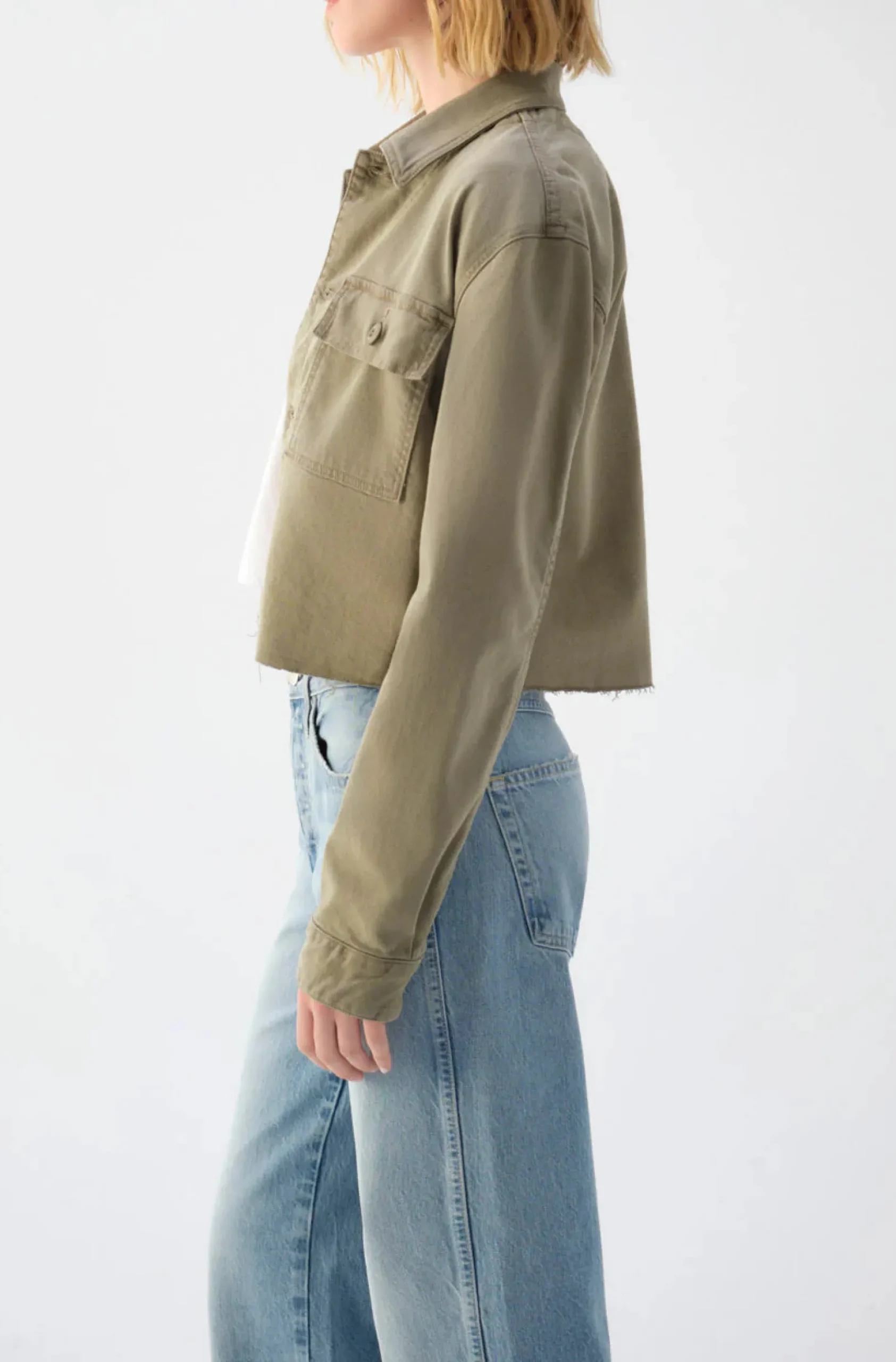 amo_carly_jacket_surplus_1.webp Outerwear | Blazers | AMO Carly Jacket Surplus