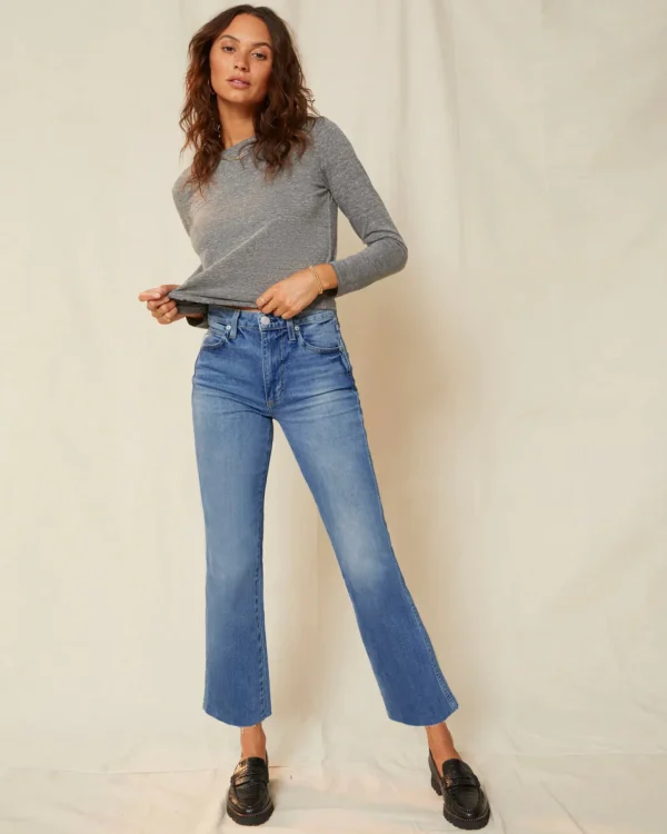 Denim | AMO High Rise Kick Crop Patience