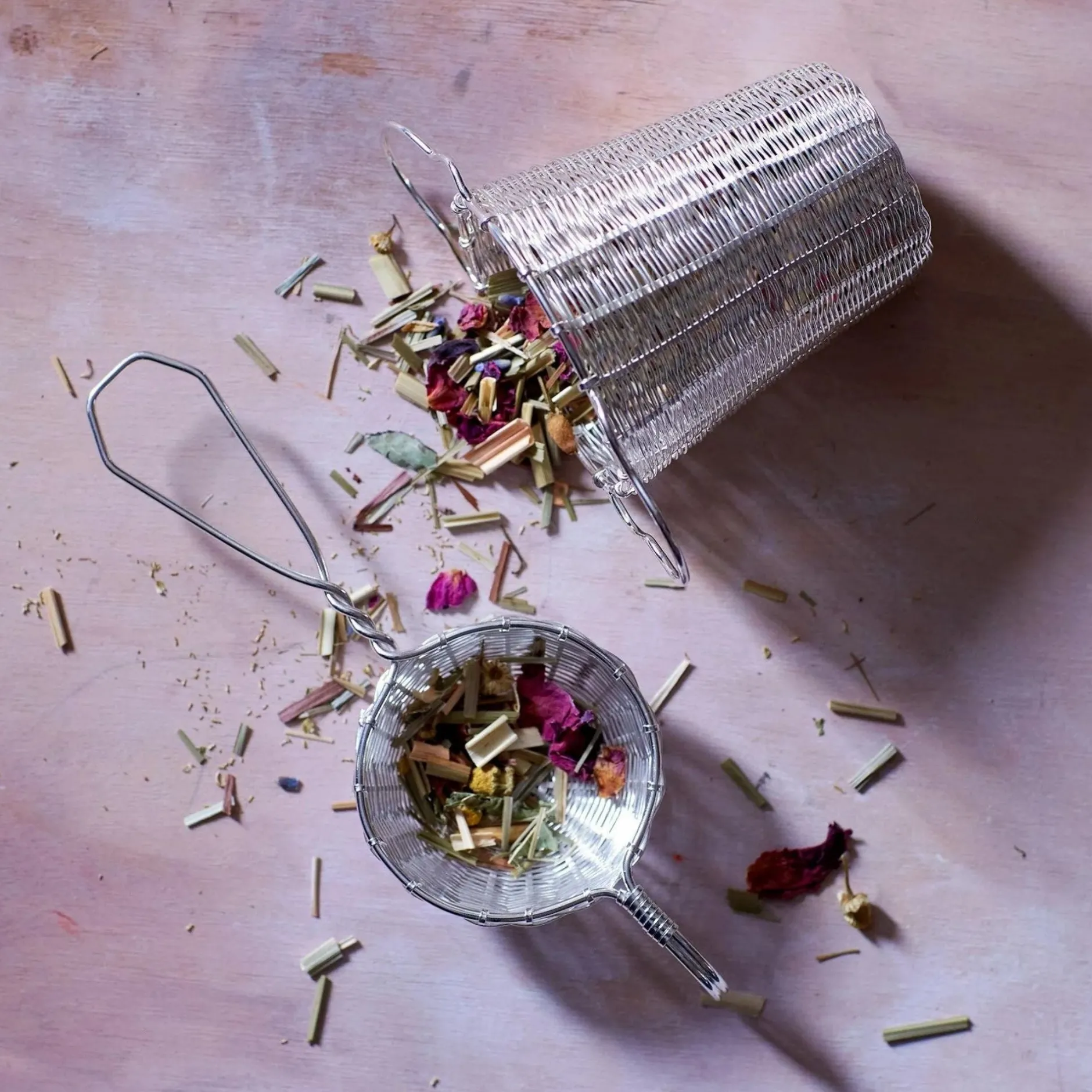 bellocq_silver_petite_bas_0.webp Provisions | Bellocq Silver Petite Basket Strainer
