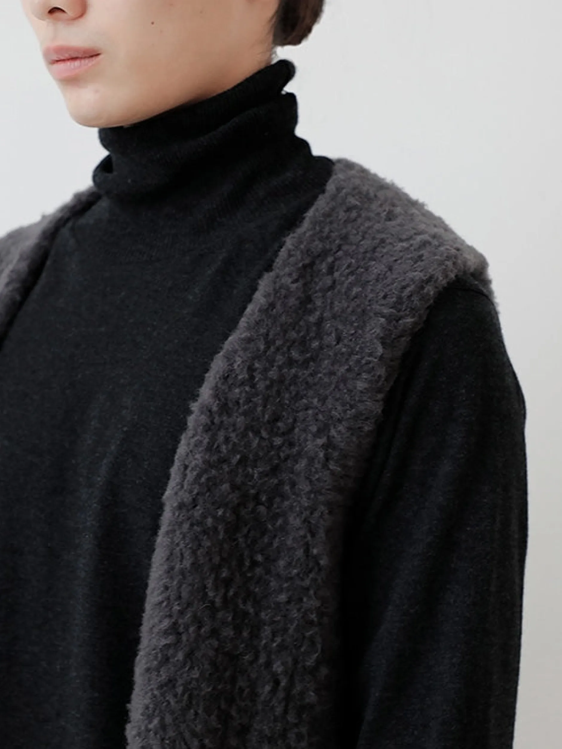 evam_eva_boa_long_vest_su_2.webp Sweaters | Evam Eva Boa Long Vest Sumi