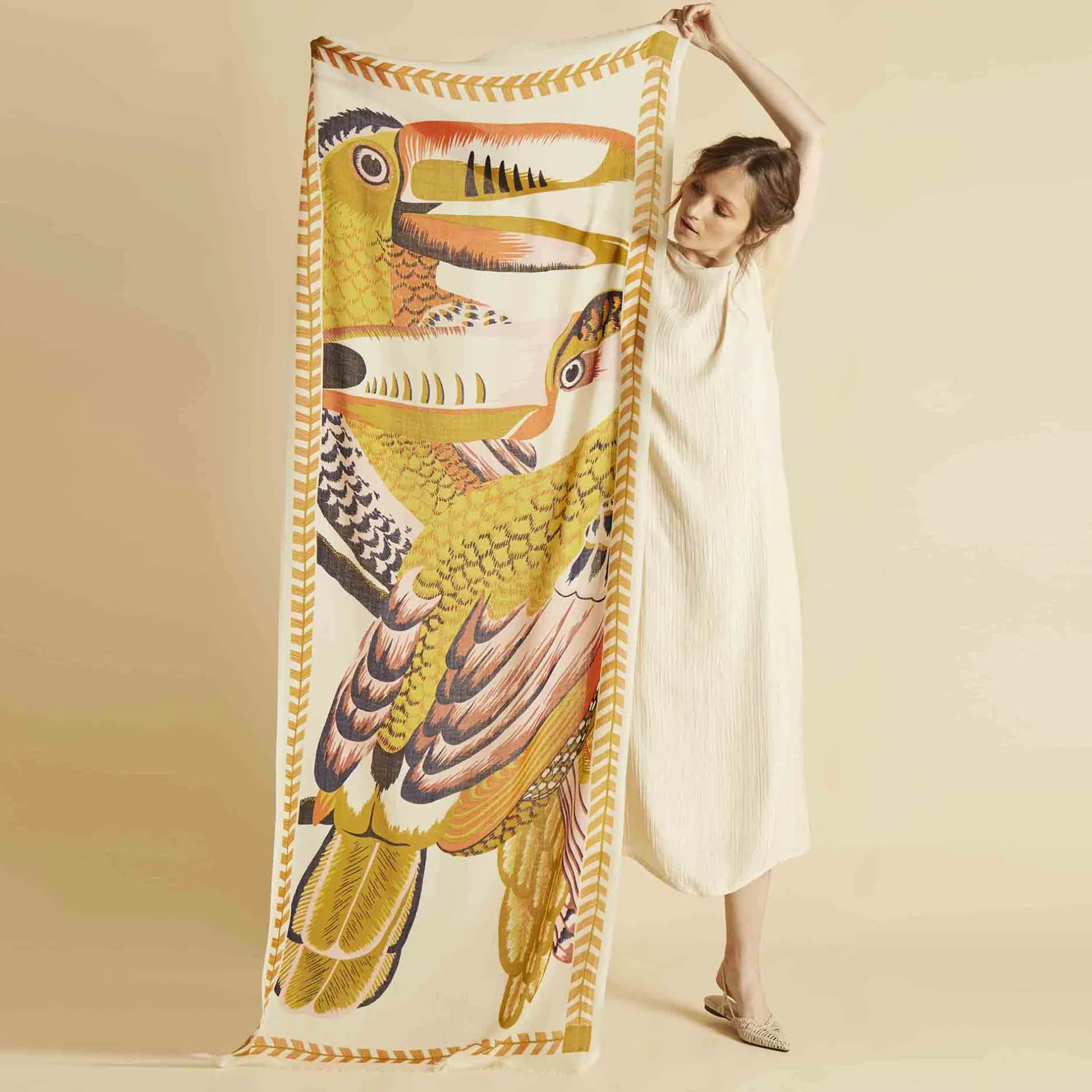 inoui_editions_scarf_scar_0.webp Scarves | Inoui Editions Scarf Scarf 70 Toucan White