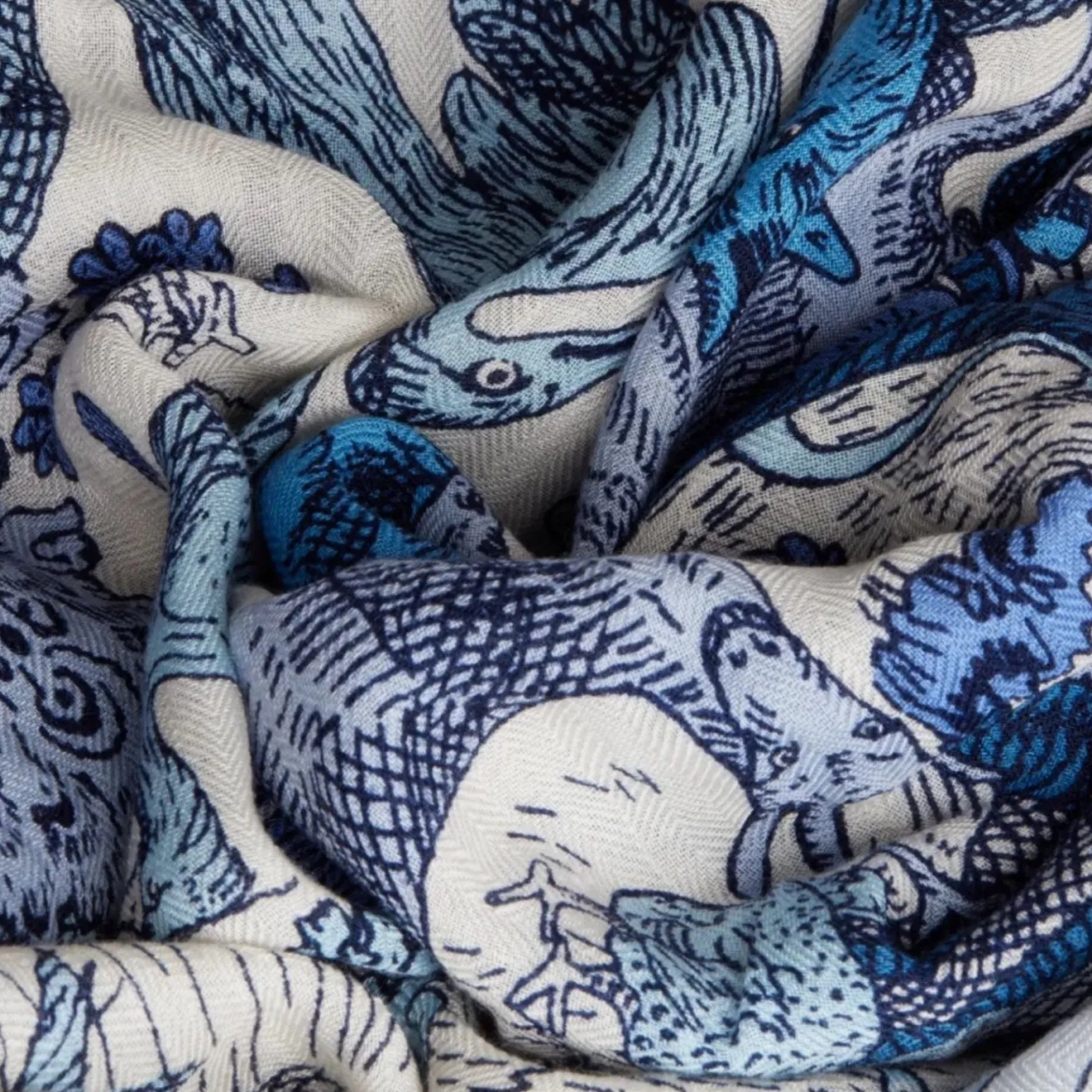 inoui_editions_square__re_2.webp Scarves | Inoui Editions Square 100 Reve Blue