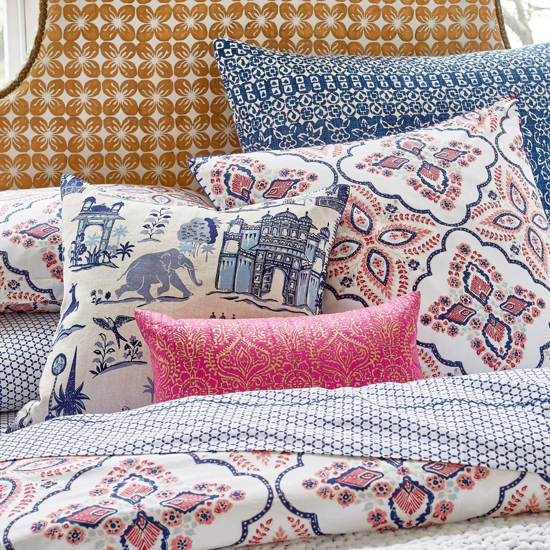 john_robshaw_kesar_indigo_2.webp Sheets | John Robshaw Kesar Indigo Sheet Set