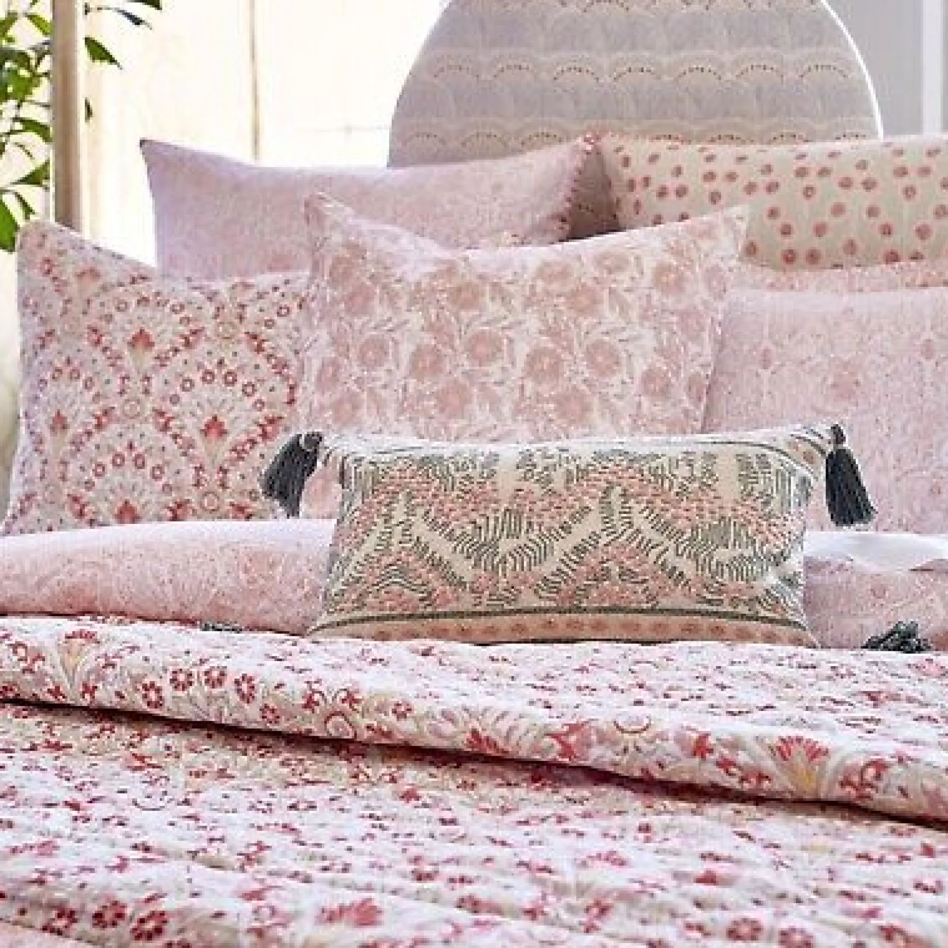 john_robshaw_muni_duvet_c_1.webp Duvets | John Robshaw Muni Duvet Cover
