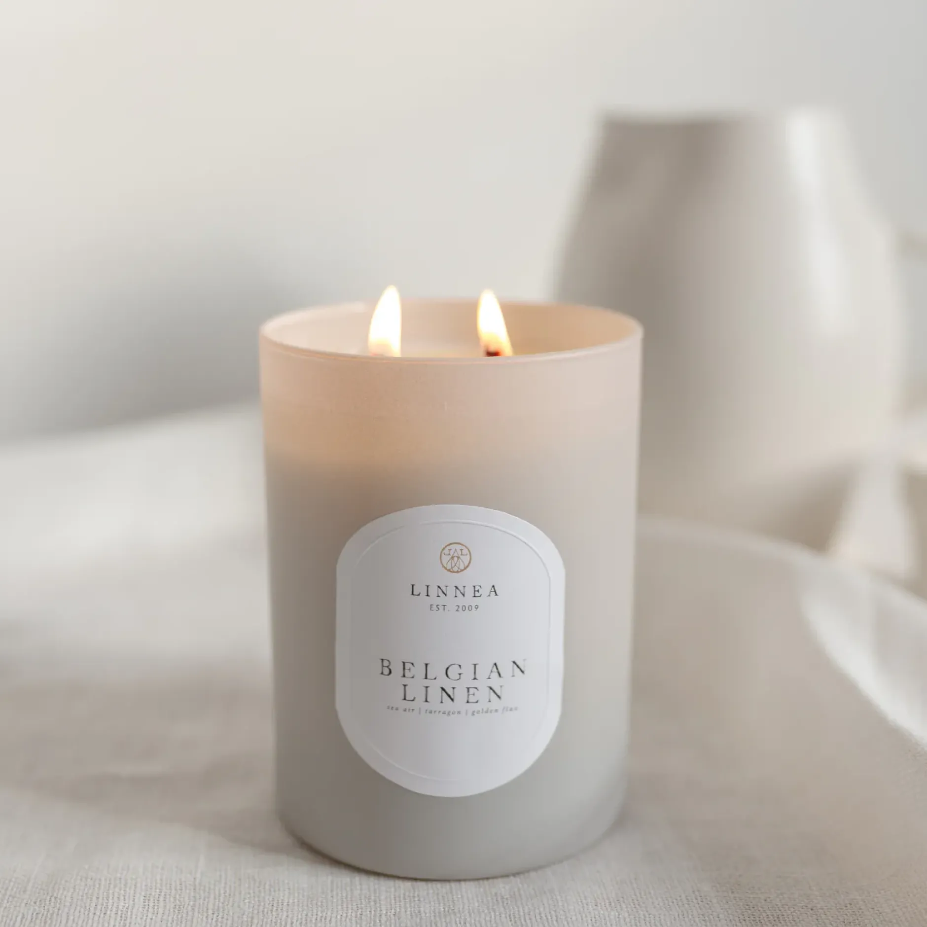 linneas_lights_double_wic_0-10.webp Candles | Linnea's Lights Linnea's Lights Double Wick Candle Belgian Linen