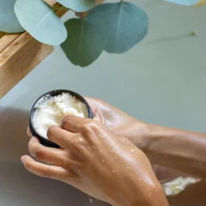 Beauty | Milk + Honey No.5 Body Polish