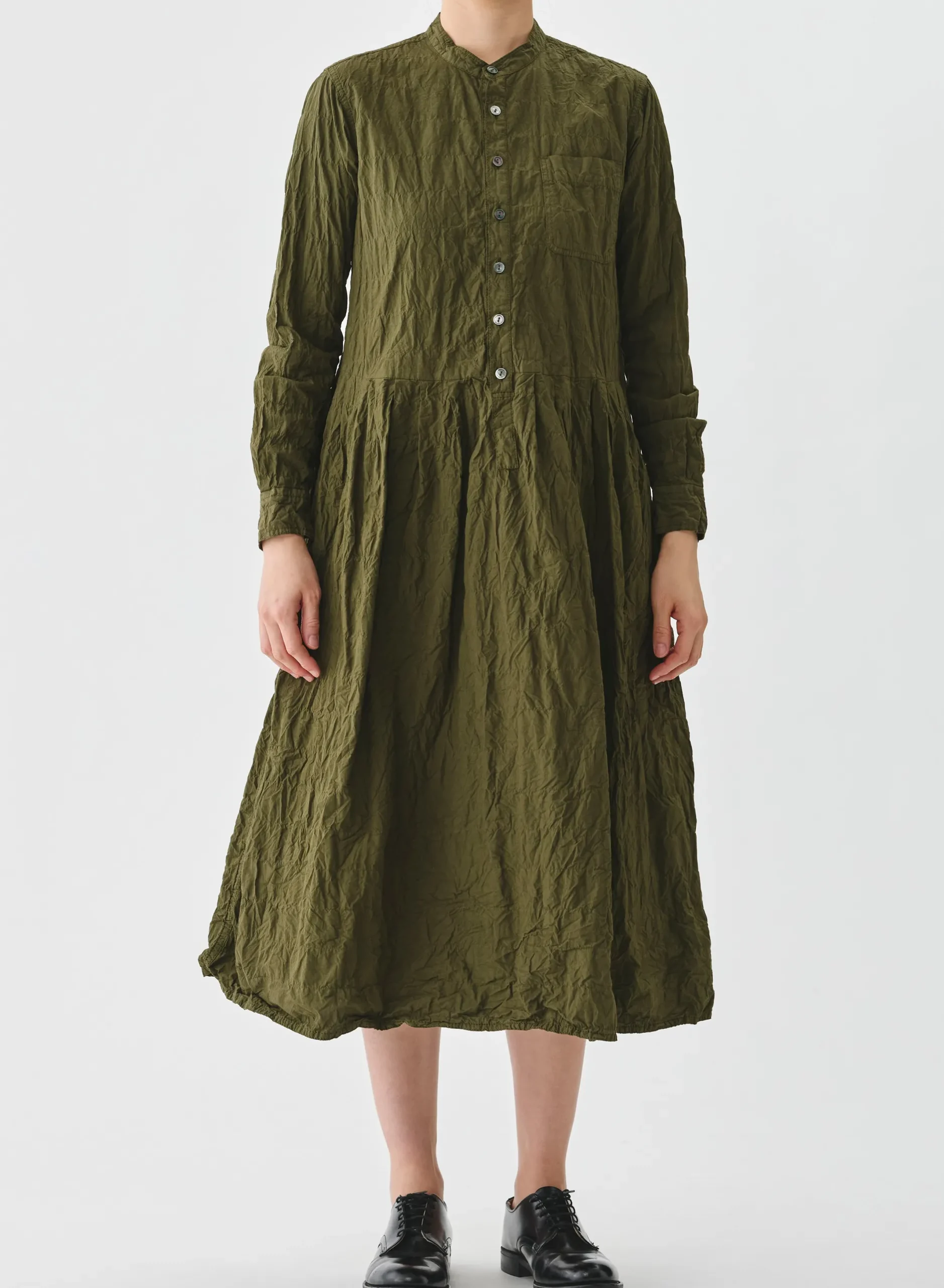 pas_de_calais_classic_cri_1-5.webp Dresses | Pas De Calais Classic Crinkle Cotton Dress Khaki