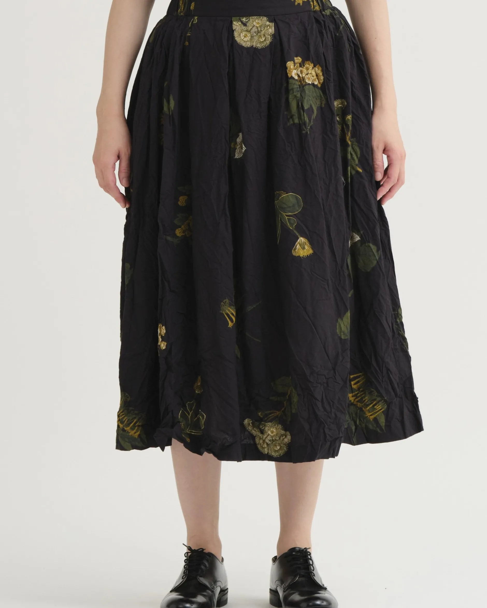 pas_de_calais_summer_bota_0-2.webp Skirts | Pas De Calais Summer Botanical Print Skirt Black