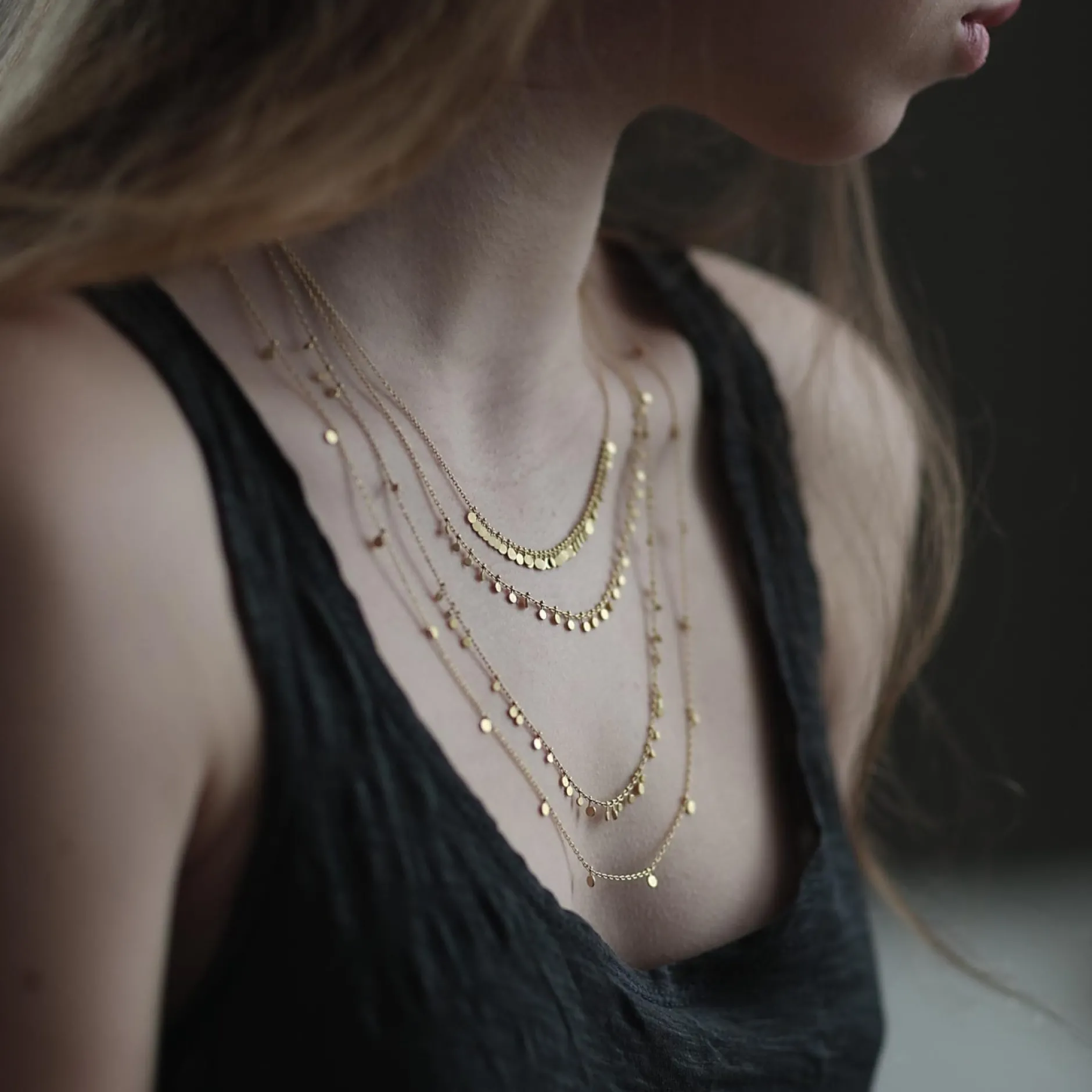 sia_taylor_k_medium_dots__1.webp Jewelry | Sia Taylor 18K Medium Dots Necklace