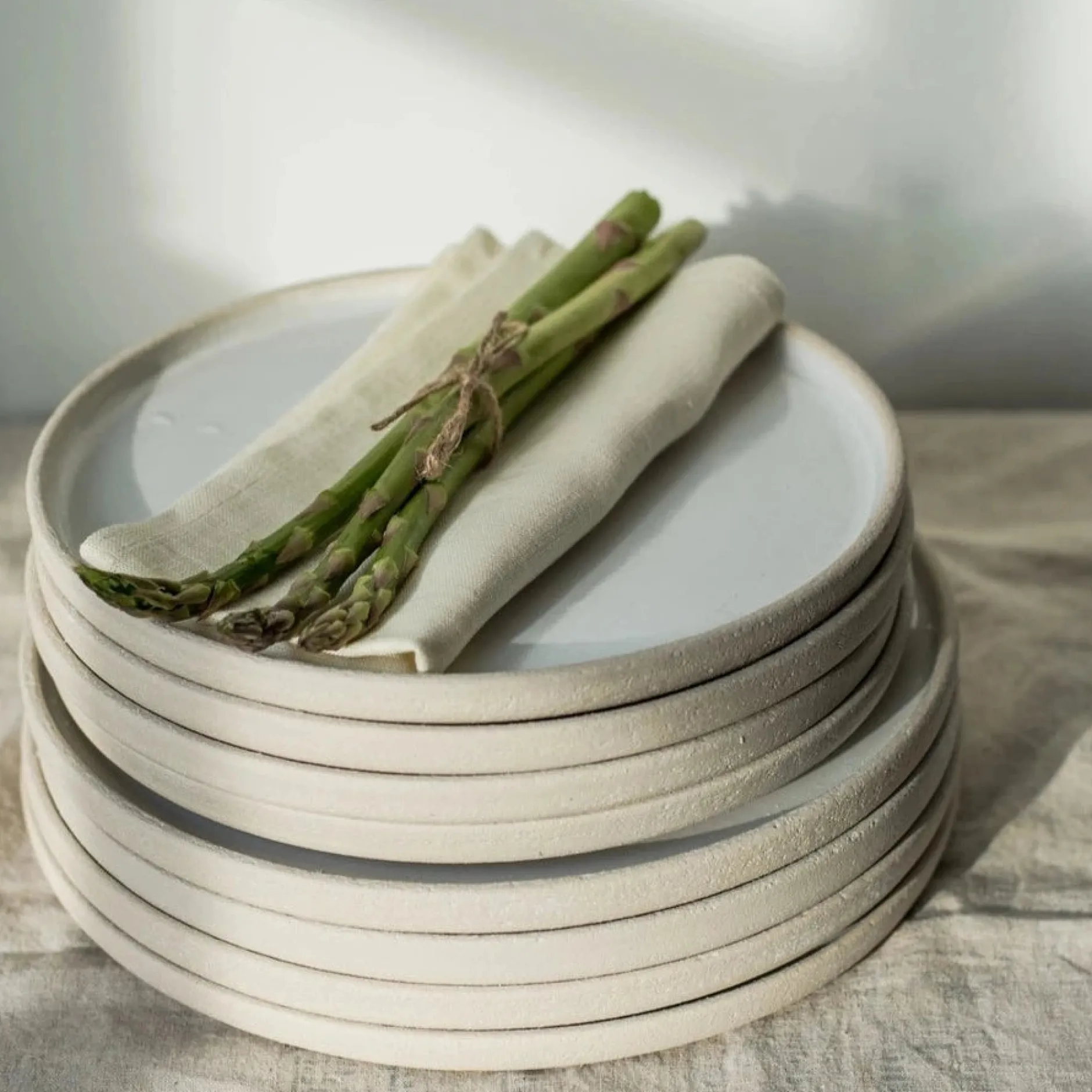 stoneware_salad_plate_0.webp Tabletop | Thistle Hill Stoneware Salad Plate