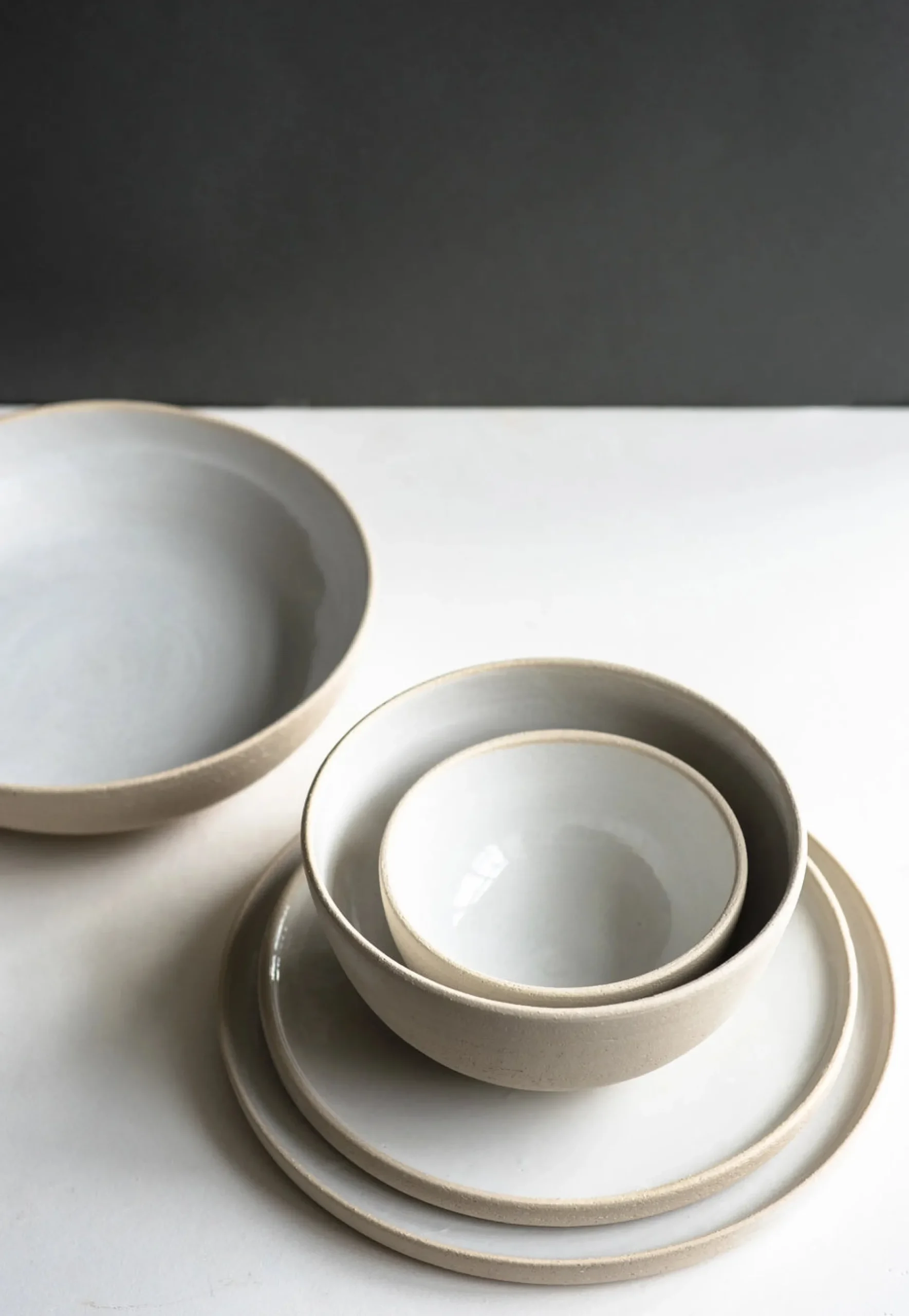 stoneware_salad_plate_2.webp Tabletop | Thistle Hill Stoneware Salad Plate