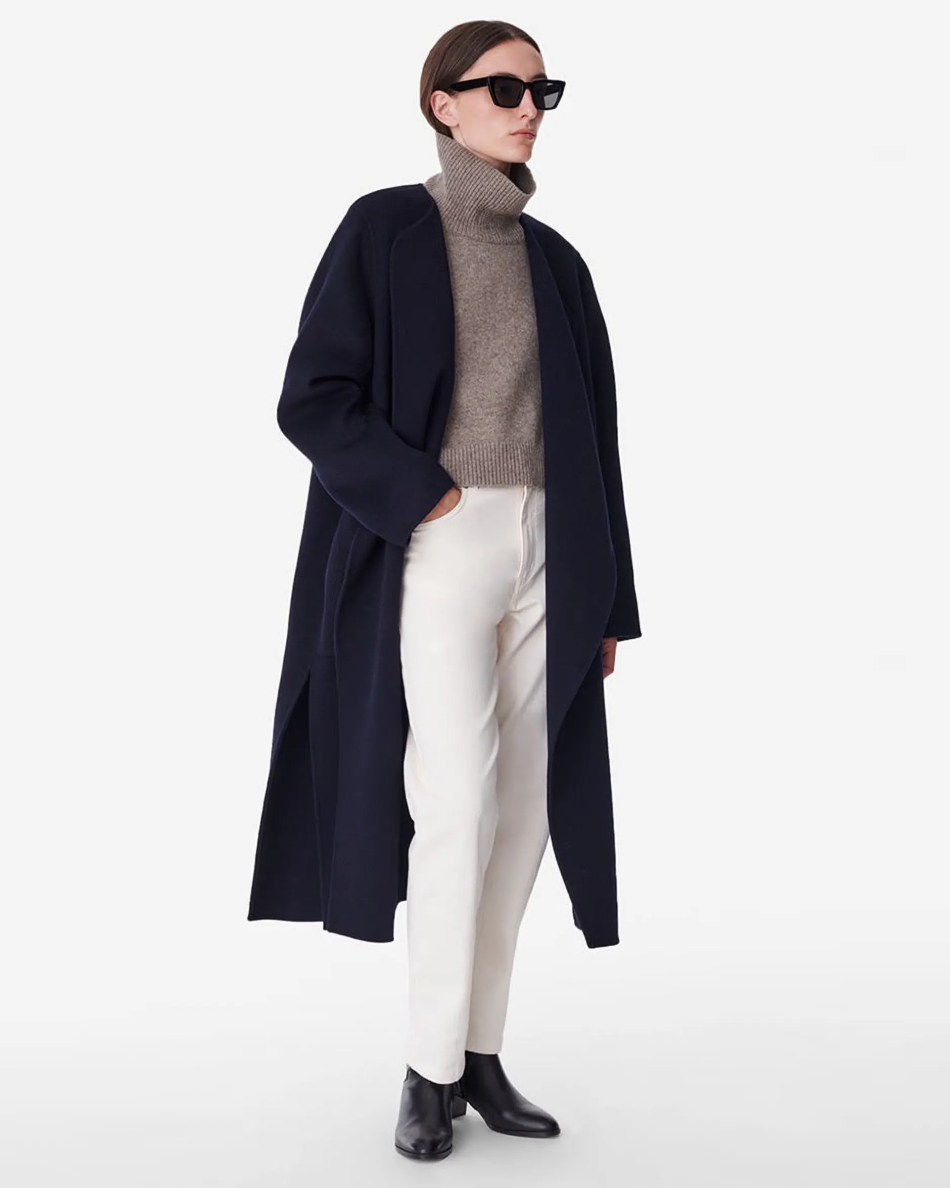vanessa_bruno_valeran_jac_0.webp Outerwear | Vanessa Bruno Valeran Jacket Marine