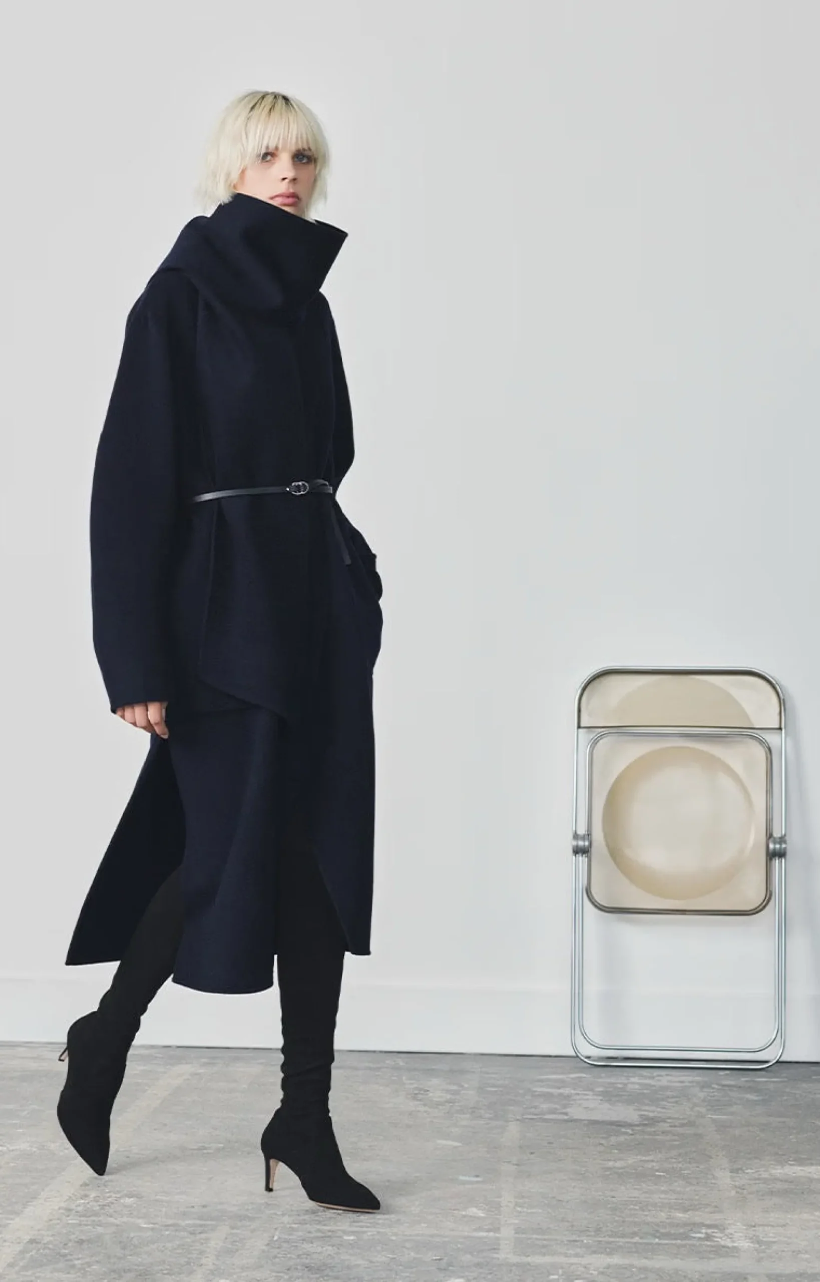 vanessa_bruno_valeran_jac_5.webp Outerwear | Vanessa Bruno Valeran Jacket Marine