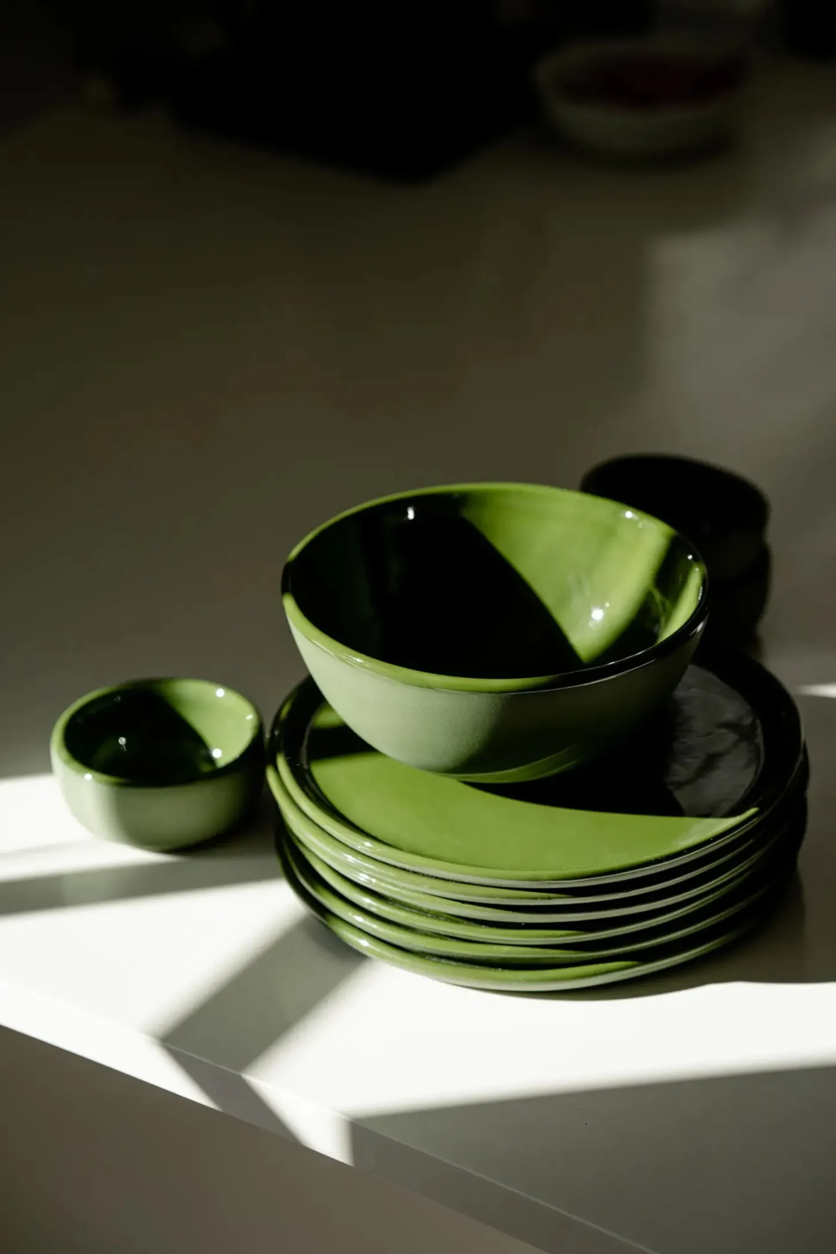 verdeware_porcelain_dinne_1.webp Tabletop | Thistle Hill Verdeware Porcelain Dinner Plate