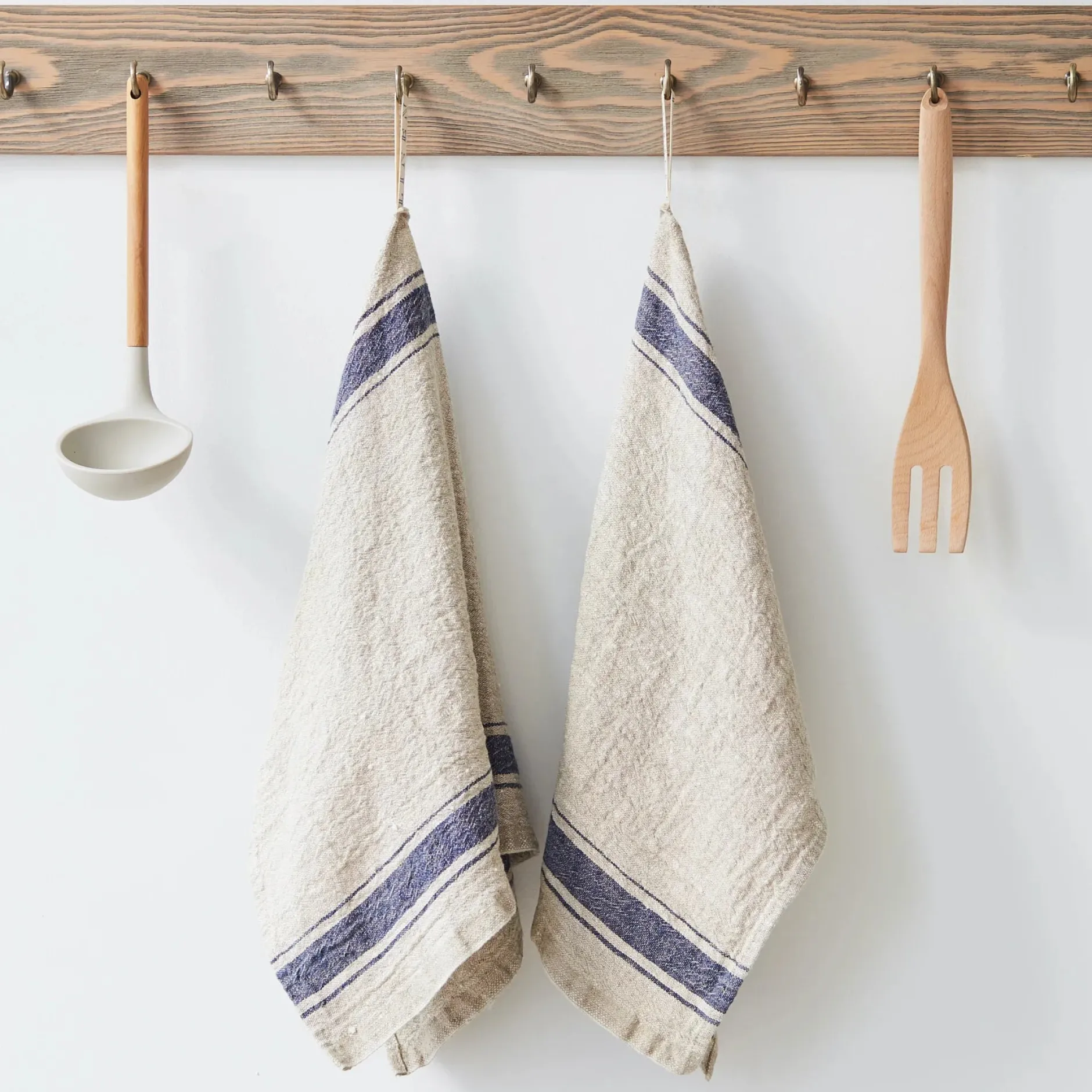 vintage_linen_kitchen_tow_4.webp Linens | Home Decor | Thistle Hill Vintage Linen Kitchen Towel Blue Stripe