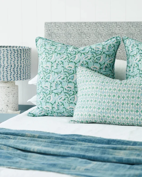 Pillows | Walter G Marbella Emerald linen cushion