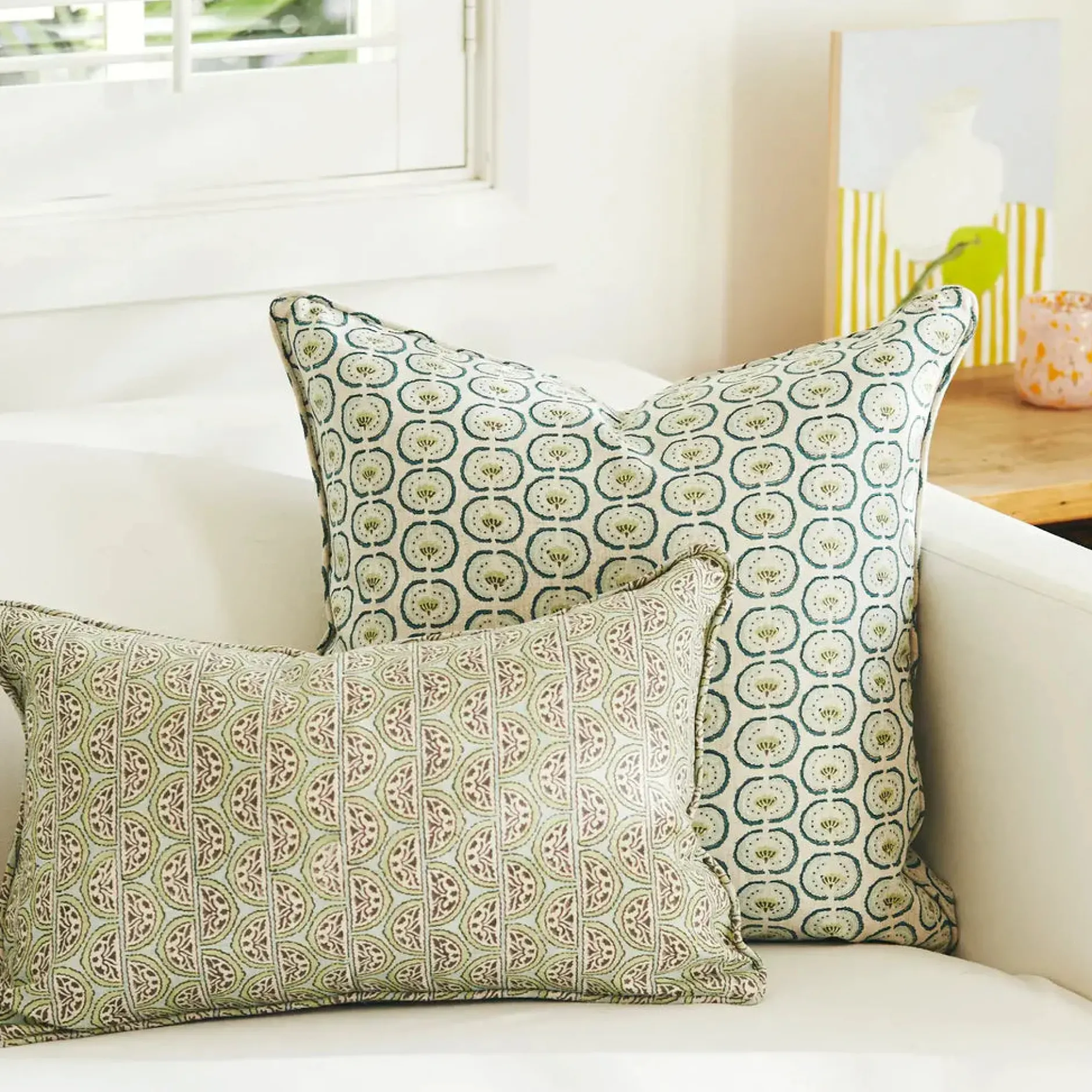 walter_g_okinawa_wasabi_l_2.webp Pillows | Walter G Okinawa Wasabi Linen Cushion