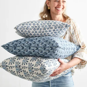 Pillows | Walter G Samode Riviera Linen Cushion