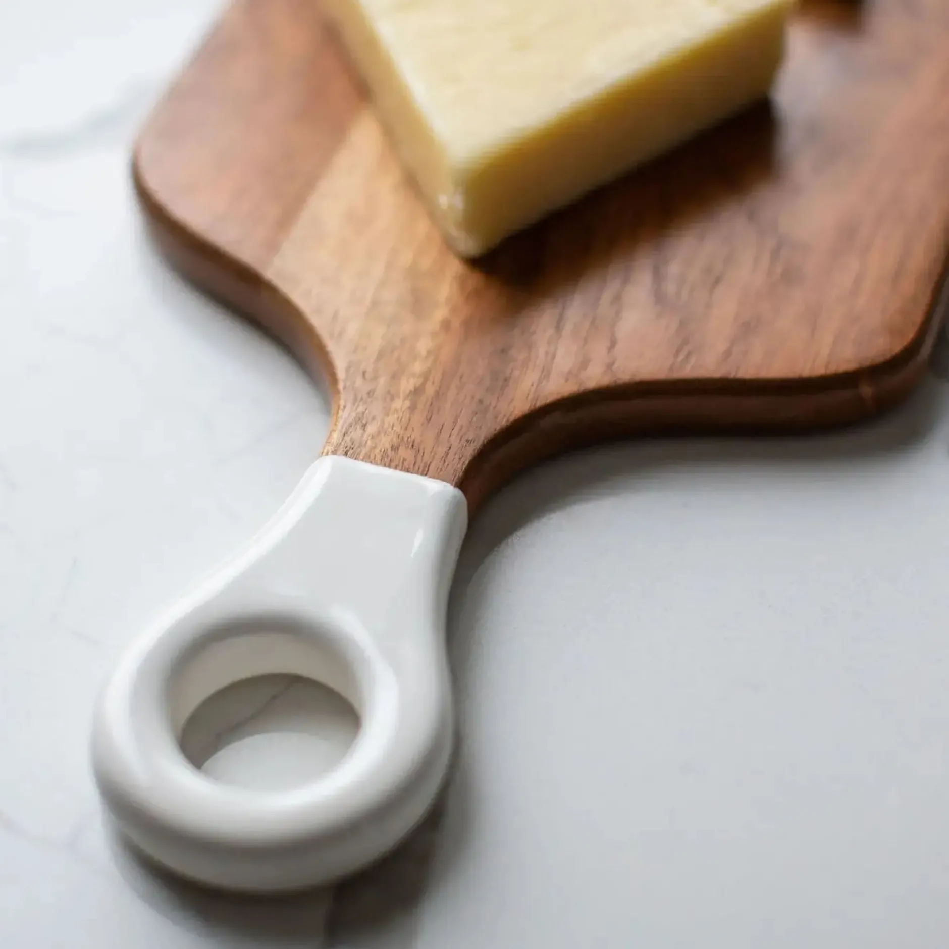 wood__white_collection_ac_1.webp Tabletop | Thistle Hill Wood + White Collection Acacia Wood Rectangle Charcuterie