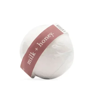 Beauty | Milk + Honey Bath Bomb No. 016 Pink Grapefruit, Bergamot, Cardamom