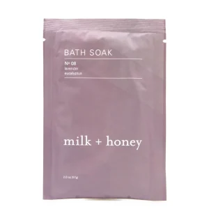 Beauty | Milk + Honey Bath Soak Nº 08: Lavender + Eucalyptus Pouch